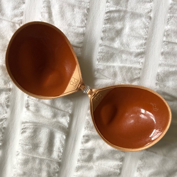 NuBra Seamless Push-Up Backless Stick-On Bra - Picture 5 of 7